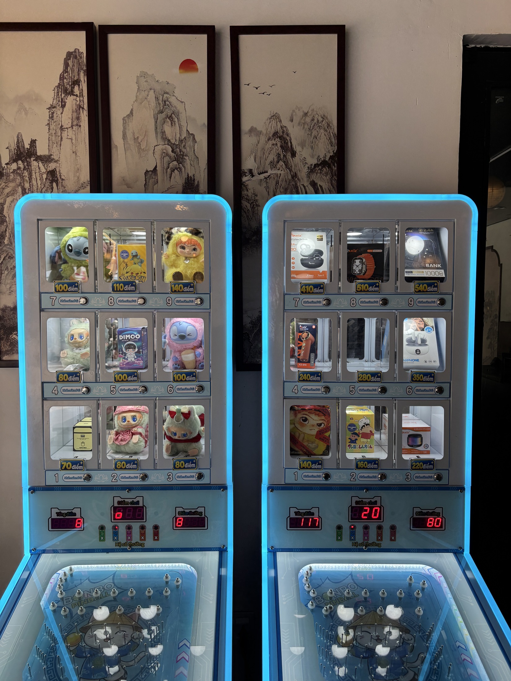 Máy bắn bi đổi quà BONBO Pinball mặt trước với 9 ngăn quà và màn hình điều khiển