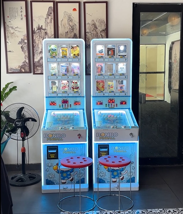 Lắp đặt cụm máy BONBO Pinball thực tế tại điểm thương mại